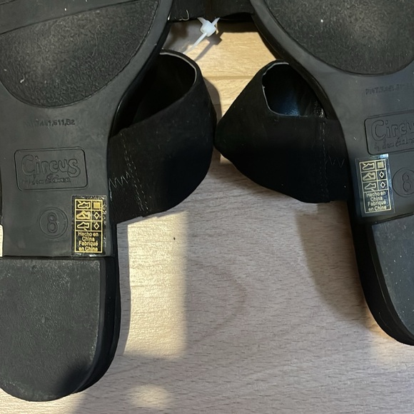 Sam Edelman  flat sandals - Picture 4 of 4